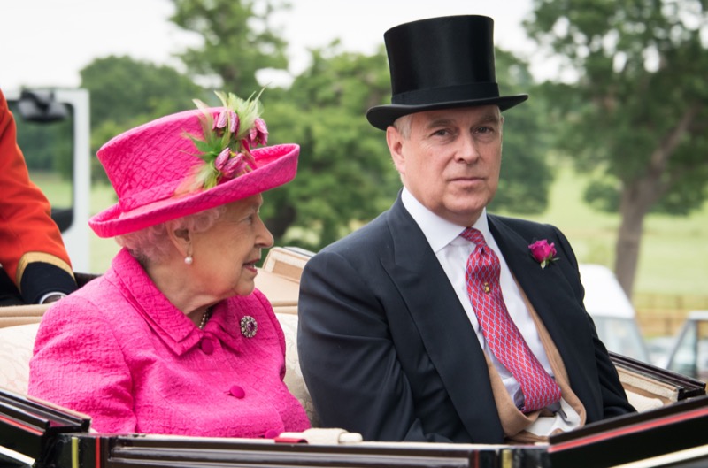 Royal Family News: Queen Elizabeth Criticized For Not Being More Ruthless With Prince Andrew