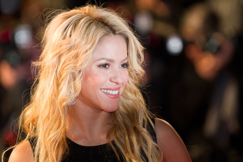 Shakira Catches Gerard Piqué Cheating In Missing Jam Clue!