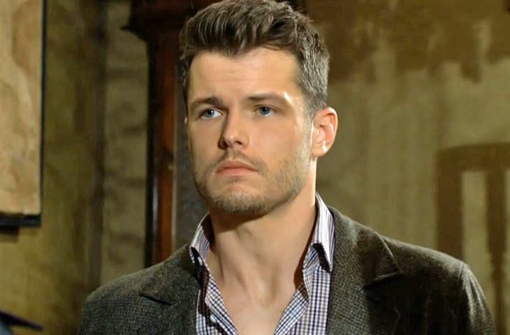 The Young And The Restless -Kyle Abbott (Michael Mealor) 