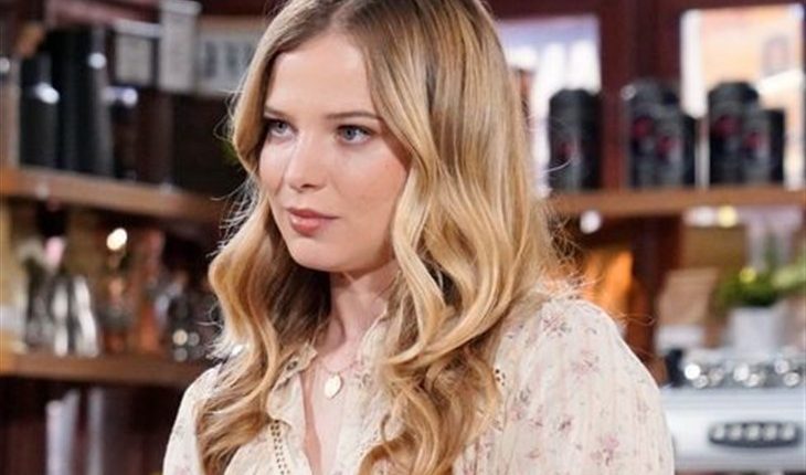 Young And The Restless – Summer Abbott (Allison Lanier)