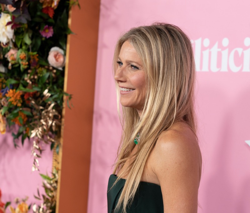 Apple Martin Reveals Her Mother Gwyneth Paltrow Suffered “Pain” And “Shock”