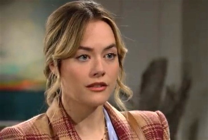 The Bold And The Beautiful: Hope Spencer (Annika Noelle) 