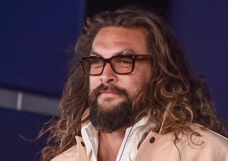 Jason Momoa Gets Fans Zooming In On His Bare Butt