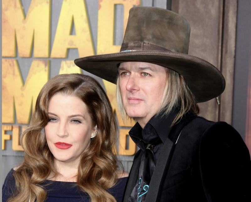 Lisa Marie Presley's Ex-husband Michael Lockwood Wants To Represent Their Twins In Court?
