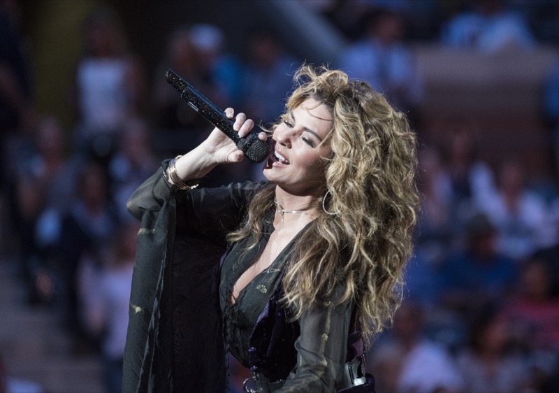 Shania Twain And Brad Pitt Are Yet To Meet: 'I Think He's Avoiding Me'