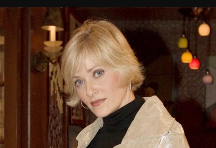 The Young And The Restless: Leanna Love (Barbara Crampton) 