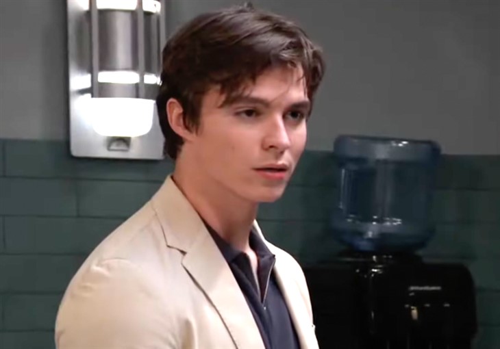 General Hospital: Spencer Cassadine (Nicholas Chavez) 