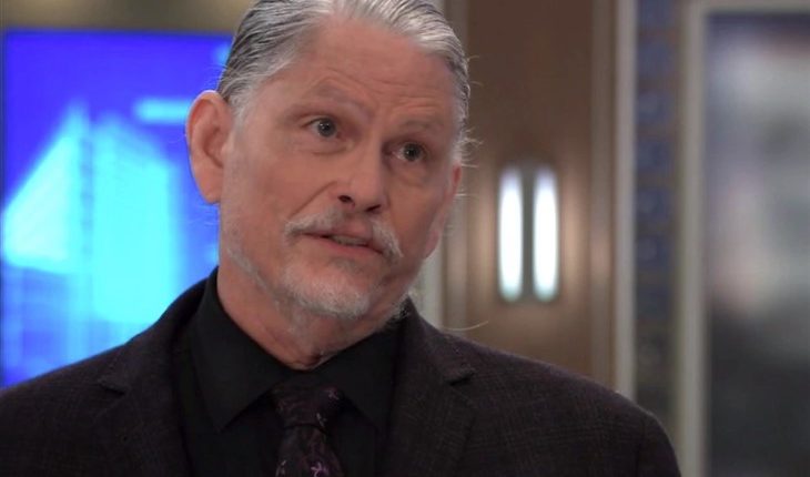 General Hospital – Cyrus Renault (Jeff Kober)