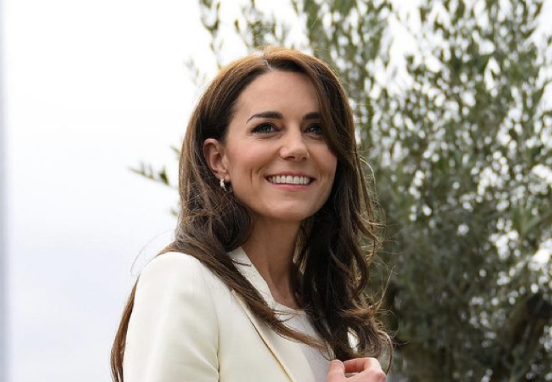 Royal Family News: Kate Middleton Plays Easter Bunny, Creates Easter Court Hopping With Fun