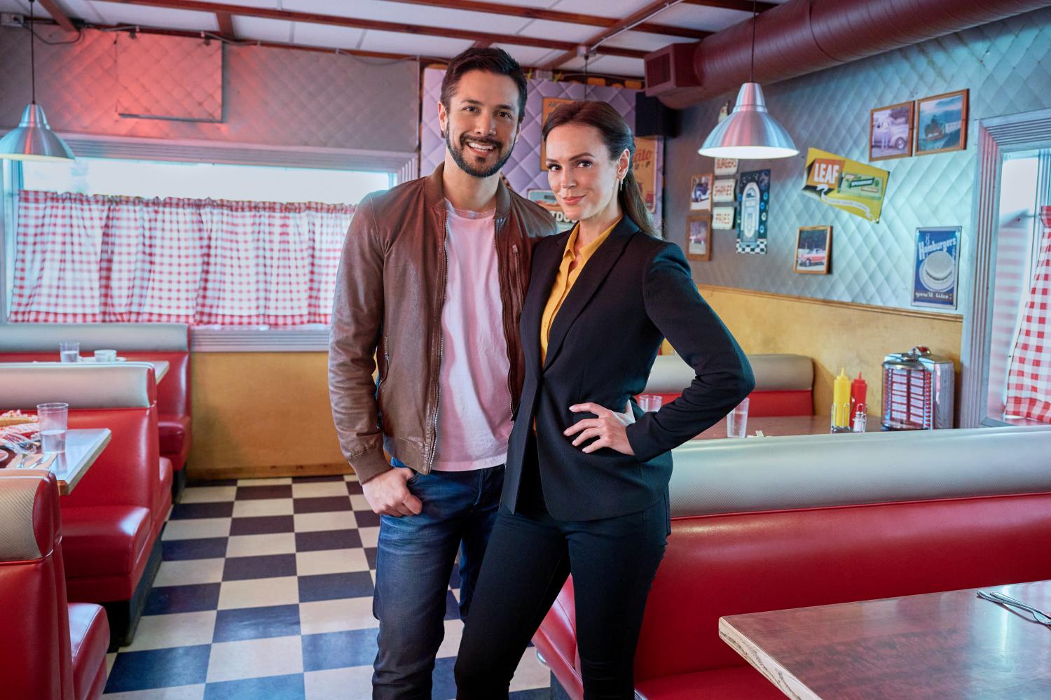 Marco Grazzini and Erin Cahill star in Hearts in the Game on Hallmark Channel