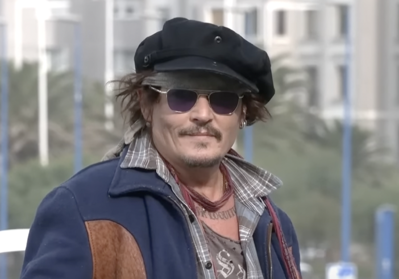 The Official Trailer For Johnny Depp's New French Movie "Jeanne Du Barry" Is Out