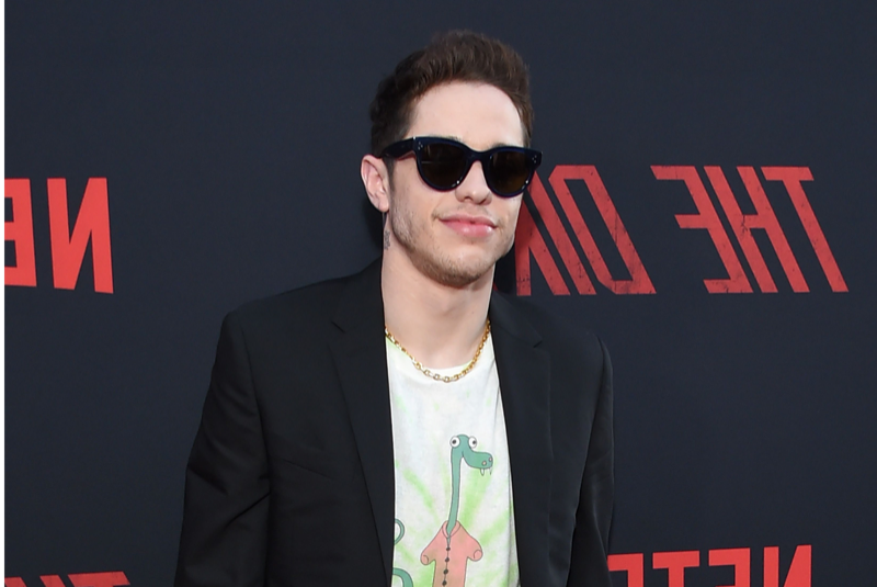 Pete Davidson Returns To Saturday Night Live 