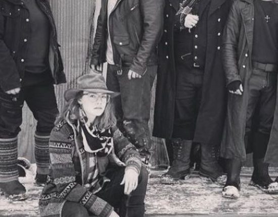 Alaskan Bush People Bird Brown Shares Stunning Photo Of The Pack