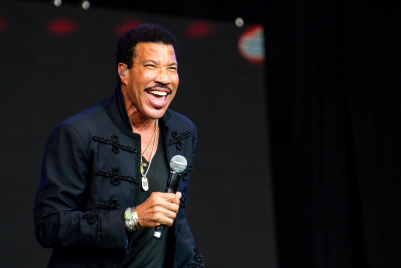 Lionel Richie Dishes Out Free Lessons On Royal Protocol Ahead Of King Charles III's Coronation