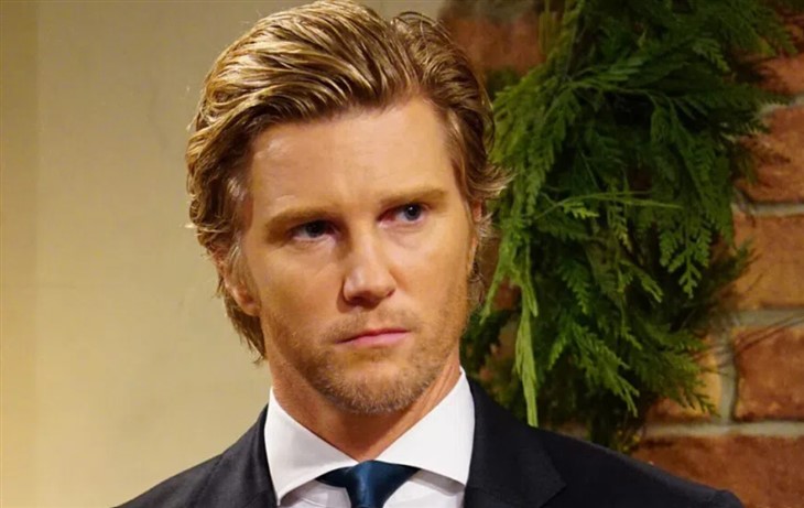 The Young And The Restless: JT Hellstrom (Thad Luckinbill) 