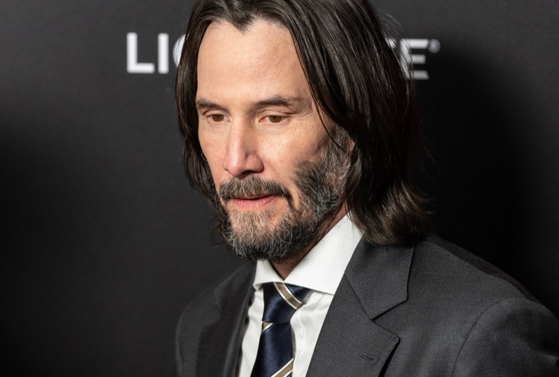 Keanu Reeves Performs Live For the First Time In 20 Years