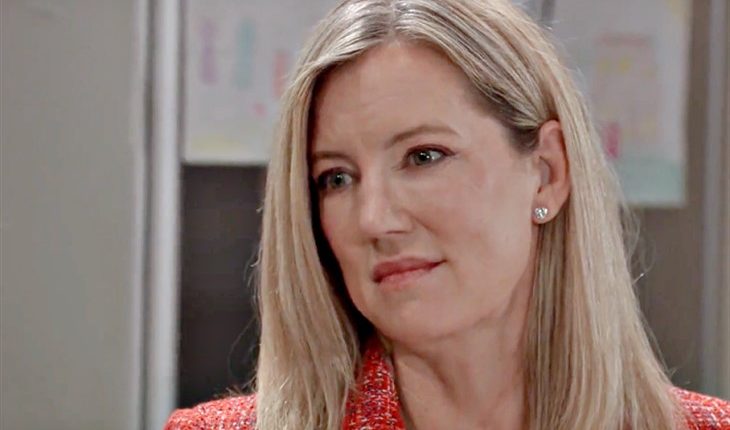 General Hospital – Nina Reeves (Cynthia Watros)