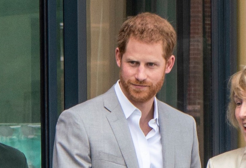 Are The British Tabloids Trying To Block Prince Harry From Returning To The US?