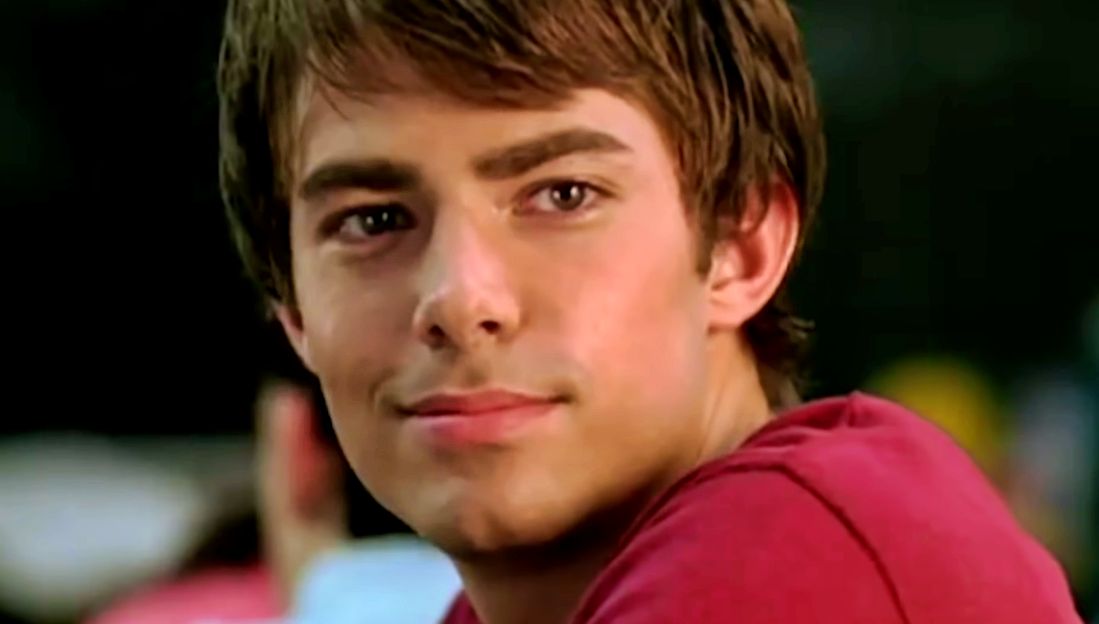 Jonathan Bennett as Aaron Samuels in Mean Girls