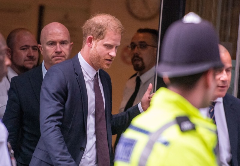 Royal Family News: Prince Harry’s Identity Crisis, Lost Boy in “Circus of Meghan”