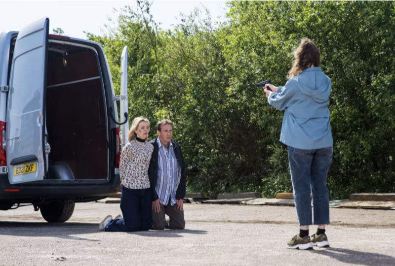 Coronation Street Spoilers: Spider and Toyah Held at Gunpoint In Tense Scenes