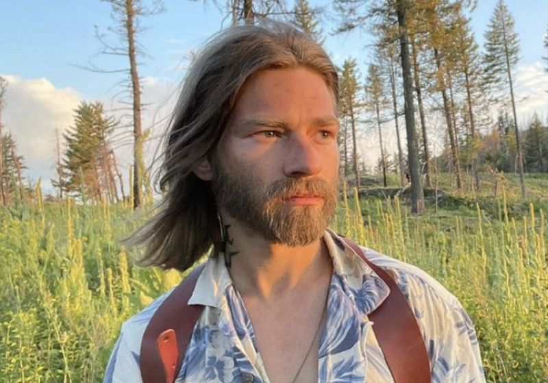 Alaskan Bush People: Bear Brown Beams From Ear To Ear