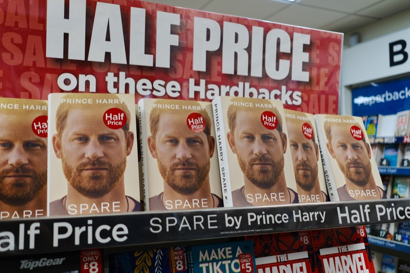 Royal Family News: Tourists Discarding Prince Harry's ‘Spare’ All Across Europe, Hotels Fed Up With Garbage Left Behind