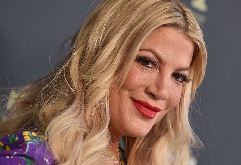 Tori Spelling Moves Into RV With 5 Kids Amid Financial Woes