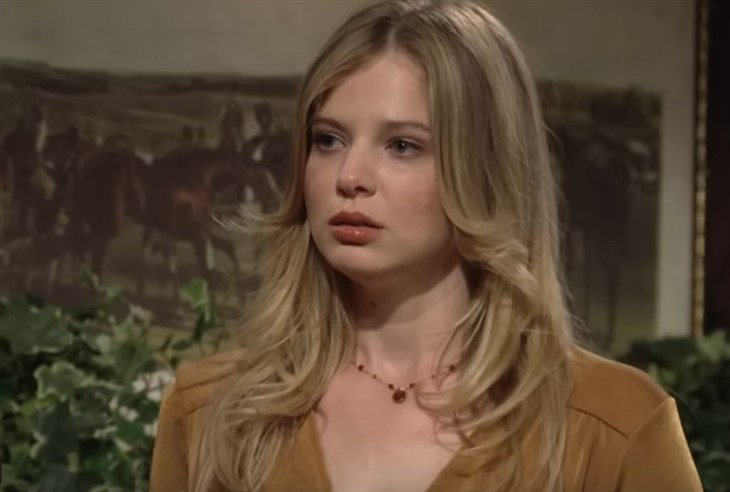 Young And The Restless: Summer Newman-Abbott (Alison Lanier) 
