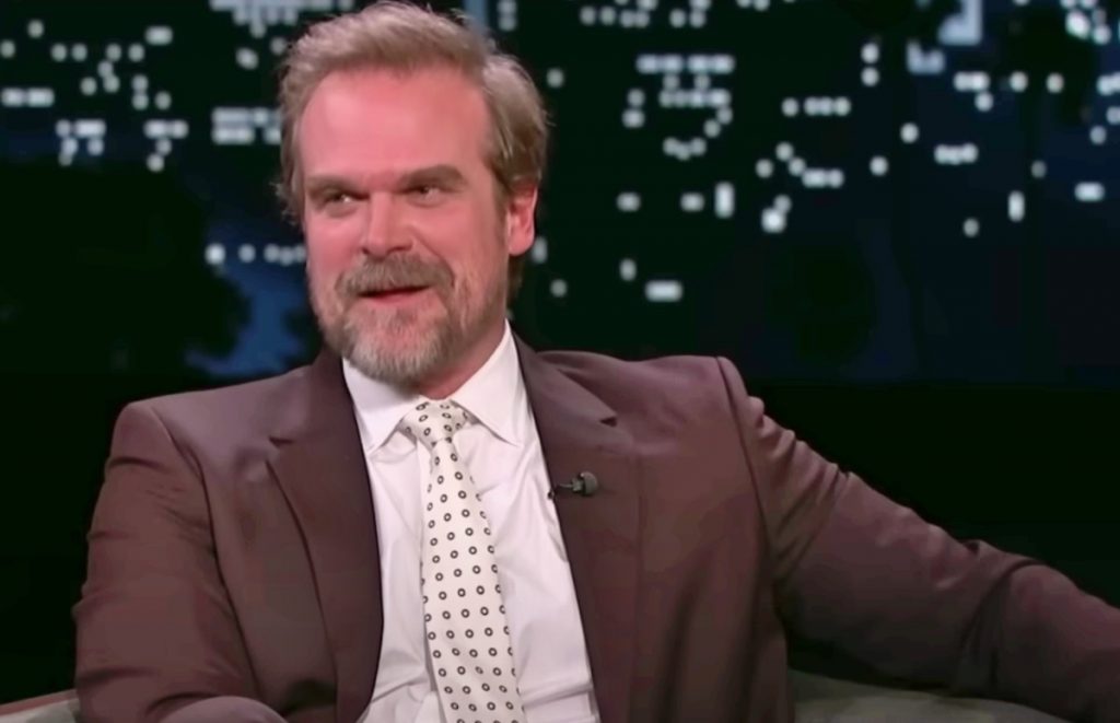 David Harbour Calls Taylor Swift â€œA Force Of Natureâ€ After She Leaves Handwritten Letter For His Stepdaughter