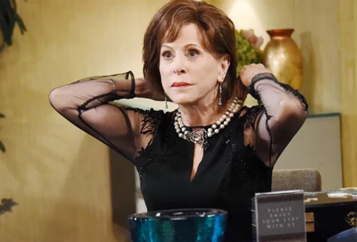 Days Of Our Lives: Vivian Alamaine