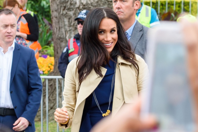 Meghan Markle Distrusts Kate Middleton, Wants Prince Harry To Avoid Her!