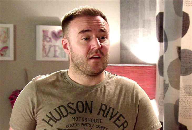 Coronation Street’s Tyrone Dobbs Traps In A Heartbreaking Decision