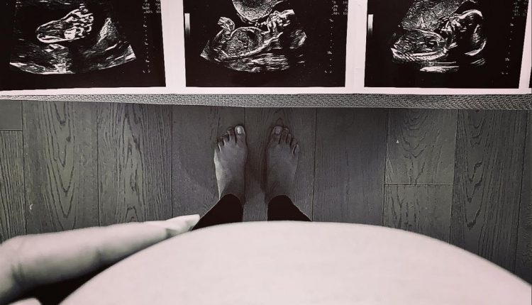 alvinaaugust-babybump