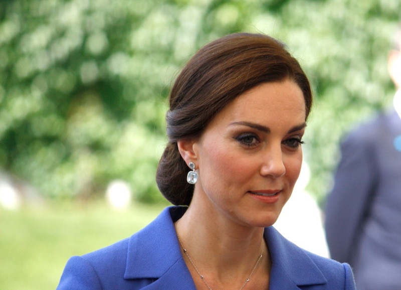 Kate Middleton Pregnant With 4th Baby? Royal Fans Find Clues!