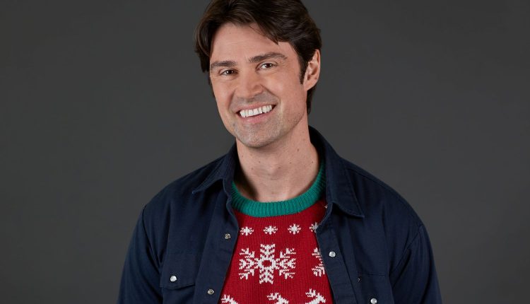 Everything Christmas Final Image Assets