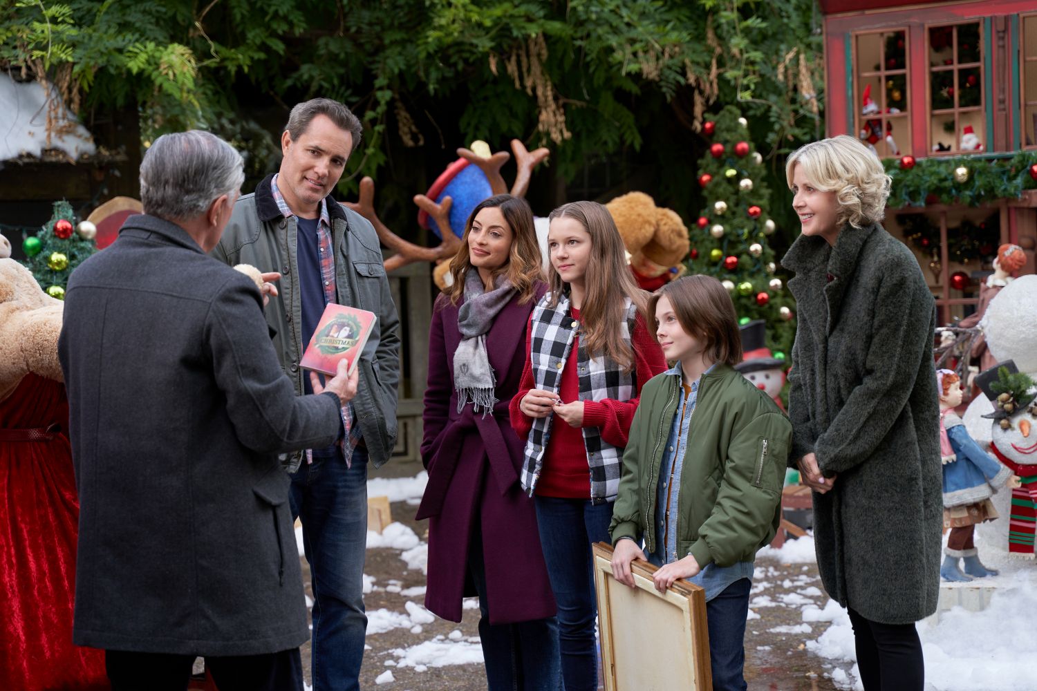 Mystery on Mistletoe Lane on Hallmark Movies & Mysteries