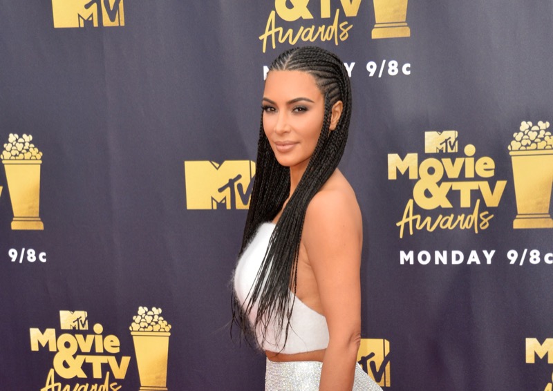 Fans Mock Kim Kardashian After Spotting Embarrassing Detail In Photo
