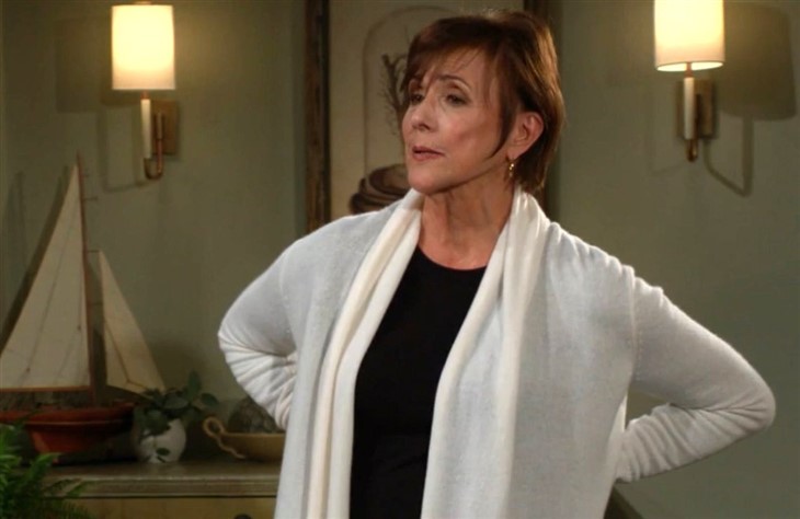 The Young And The Restless Spoilers: Aunt Jordan Slices Nick, Grins Like A Demon