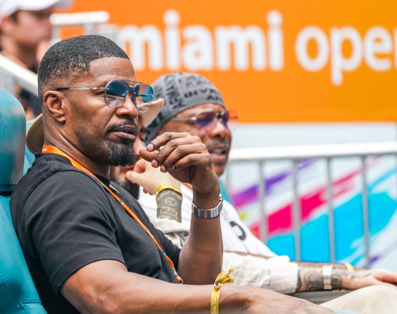 Jamie Foxx Delivers Emotional Speech In His First Public Appearance ...