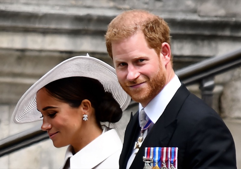 Prince Harry & Meghan EXCLUDED For Christmas, Total Outcasts?