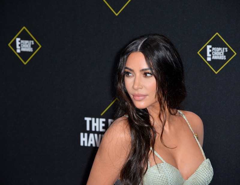 Kim Kardashian SHOCKS With Crude, Rude Gesture Amid Style Backlash!
