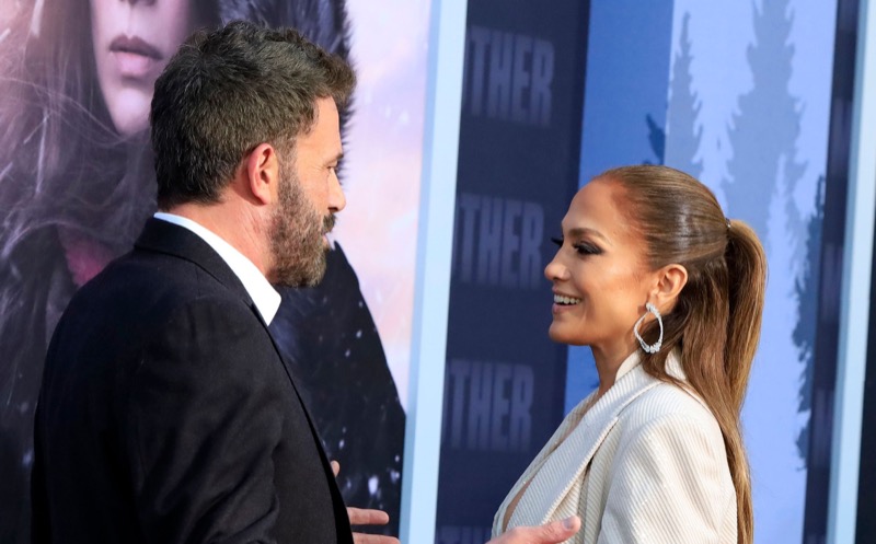 Ben Affleck FORCED To STAGE Jennifer Lopez PDA: Here’s Why!