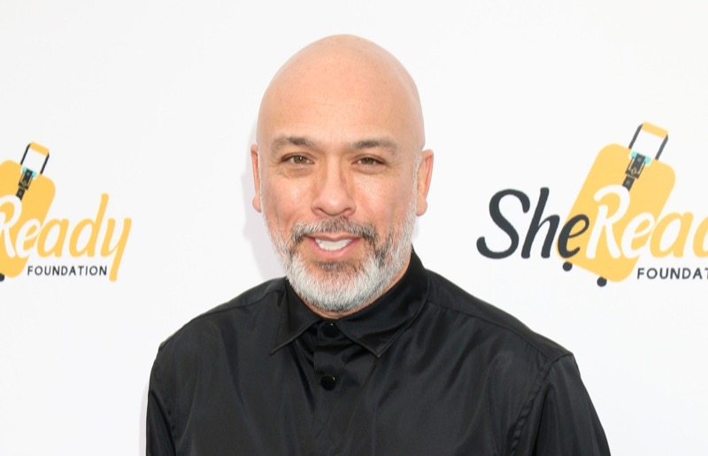 Jo Koy MOCKS 'Marshmallow' Golden Globes Celebs After Taylor Swift SLAMS