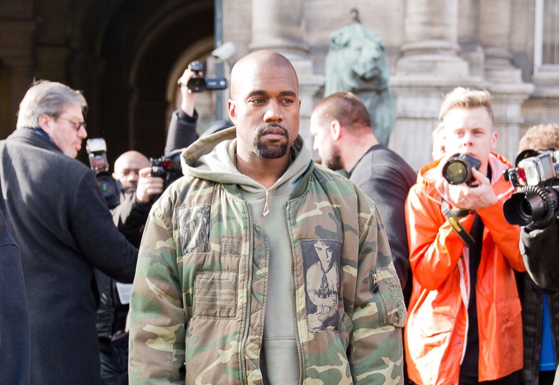 Kanye West SHOCKS With NSFW Pic Of ‘BRAINWASHED’ Bianca Censori!