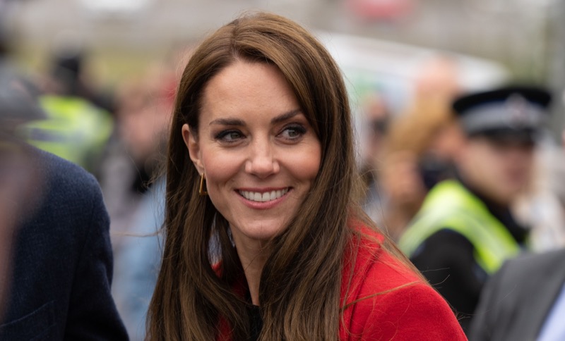 Royal Critics Suspicious Over Details Surrounding Kate Middleton’s Health Woes