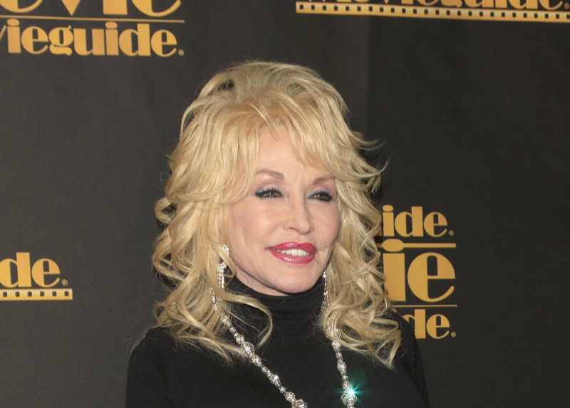 Dolly Parton Announces Upcoming Pet Special Featuring Global Artists