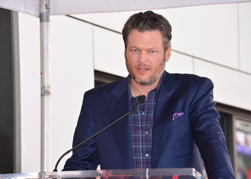 Blake Shelton Jealous Of Gwen Stefani's New BFF, Seeks Special Friends