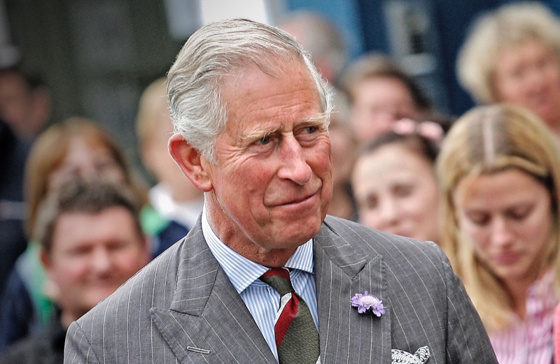 Expert Claims King Charles Wants To Step Down For the Sake Of The Monarchy