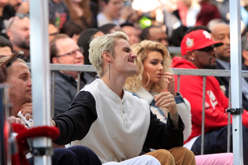 Justin Bieber Gets Slammed By Fans For Ignoring Hailey's Tribute To Him